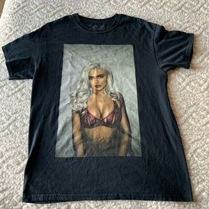 Kylie Shop t-shirt